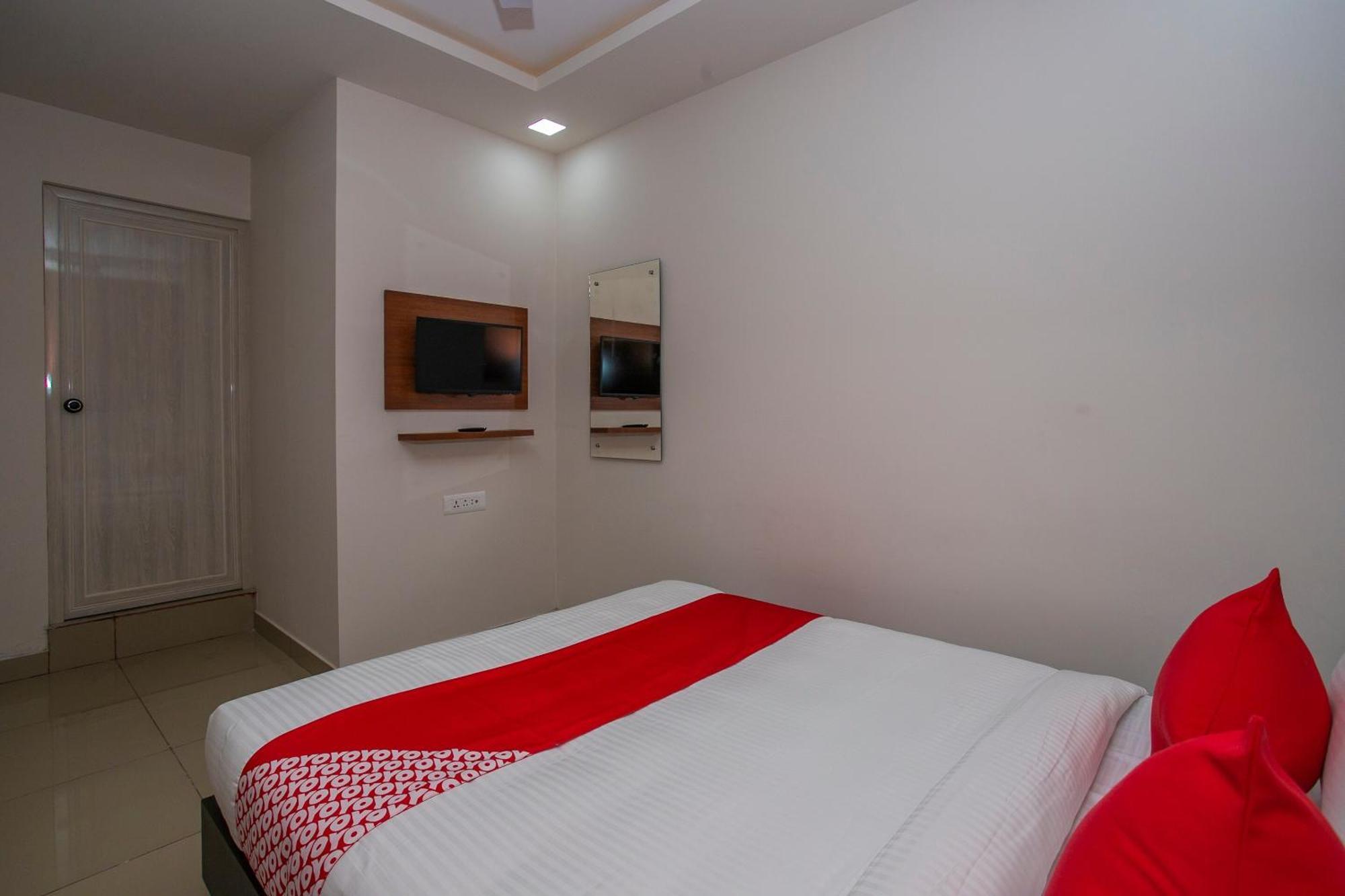 Hotel O Varcity Phi Premium Pavilion ,Above Hdfc Bank ,Near Anjaneya Temple Madiwala, Hosur Main R Μπανγκαλόρ Εξωτερικό φωτογραφία