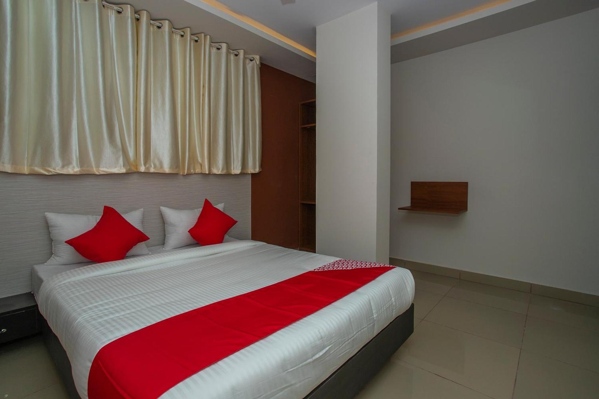 Hotel O Varcity Phi Premium Pavilion ,Above Hdfc Bank ,Near Anjaneya Temple Madiwala, Hosur Main R Μπανγκαλόρ Εξωτερικό φωτογραφία