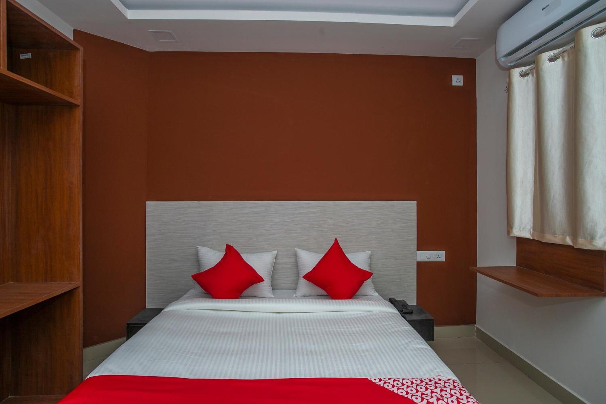 Hotel O Varcity Phi Premium Pavilion ,Above Hdfc Bank ,Near Anjaneya Temple Madiwala, Hosur Main R Μπανγκαλόρ Εξωτερικό φωτογραφία